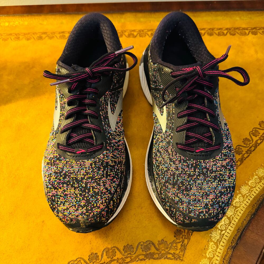 Brooks Women's Multicolor Knit Running Shoes with Black and Pink Accents
